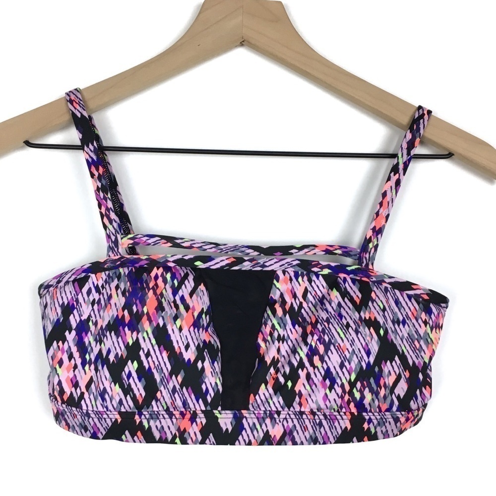VICTORIA’S SECRET VSX Sports Bra Workout Top Mesh Strappy Geo Print Size Small